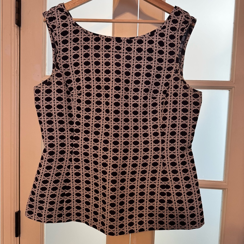 Elegant Navy and White Patterned Women's Top